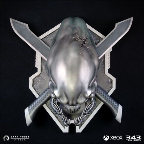 Halo Legendary Icon Wall Mount - Spartan Sized Exclusive