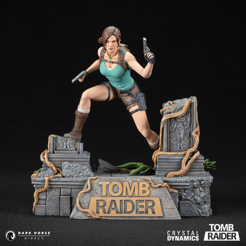 TOMB RAIDER: Lara Croft PVC Statue