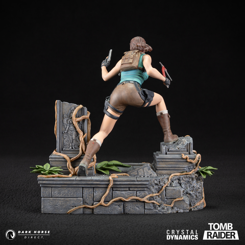 TOMB RAIDER: Lara Croft PVC Statue