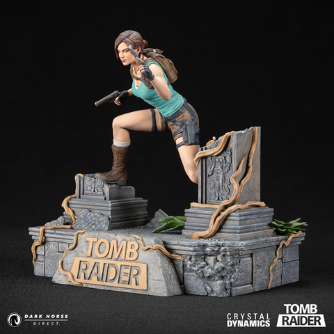 TOMB RAIDER: Lara Croft PVC Statue