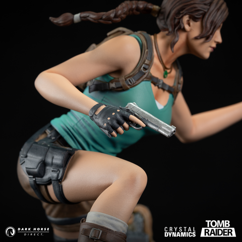 TOMB RAIDER: Lara Croft PVC Statue