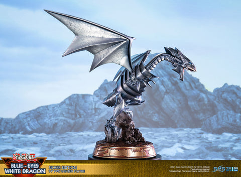 Yu-Gi-Oh! - Blue Eyes White Dragon PVC Statue: Silver Edition